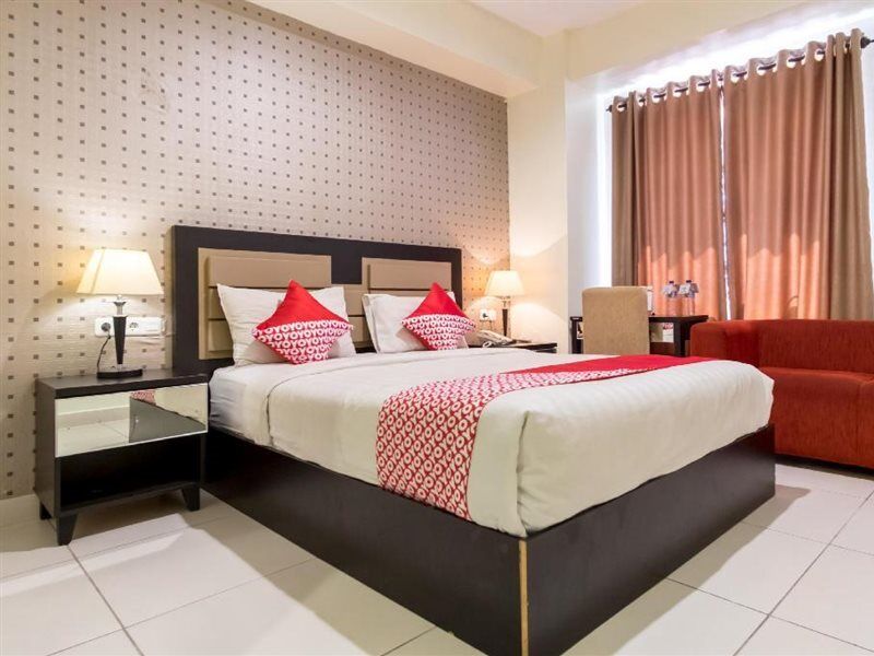 Oyo Flagship 1348 Hotel Home Anaya Medan Dış mekan fotoğraf