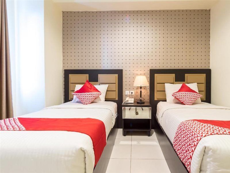 Oyo Flagship 1348 Hotel Home Anaya Medan Dış mekan fotoğraf